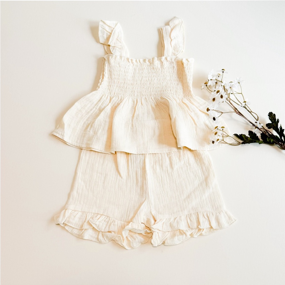 Size 12-18M Beige 2-Piece Set